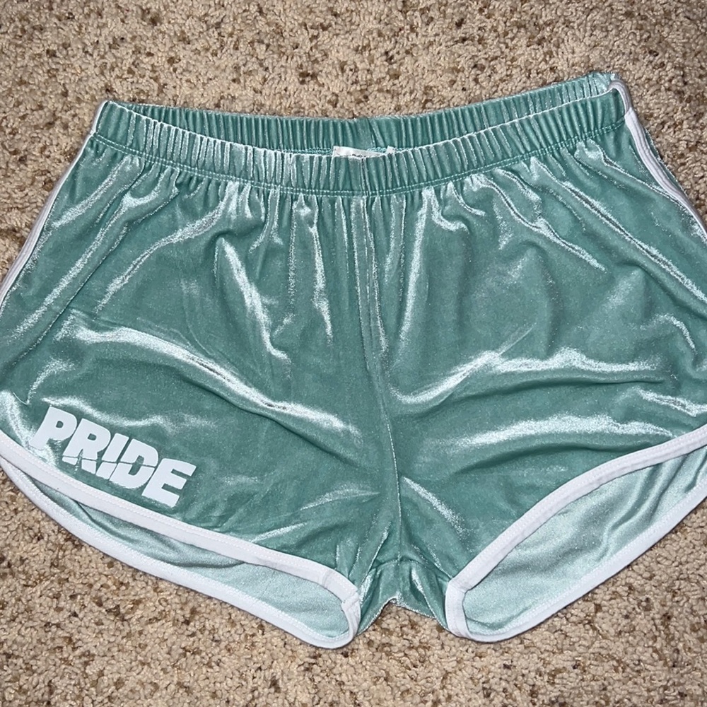 PRIDE velour curved hem shorts